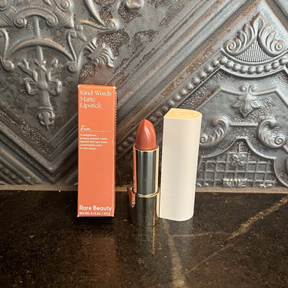 Rare Beauty Kind Words Matte Lipstick — Fun
